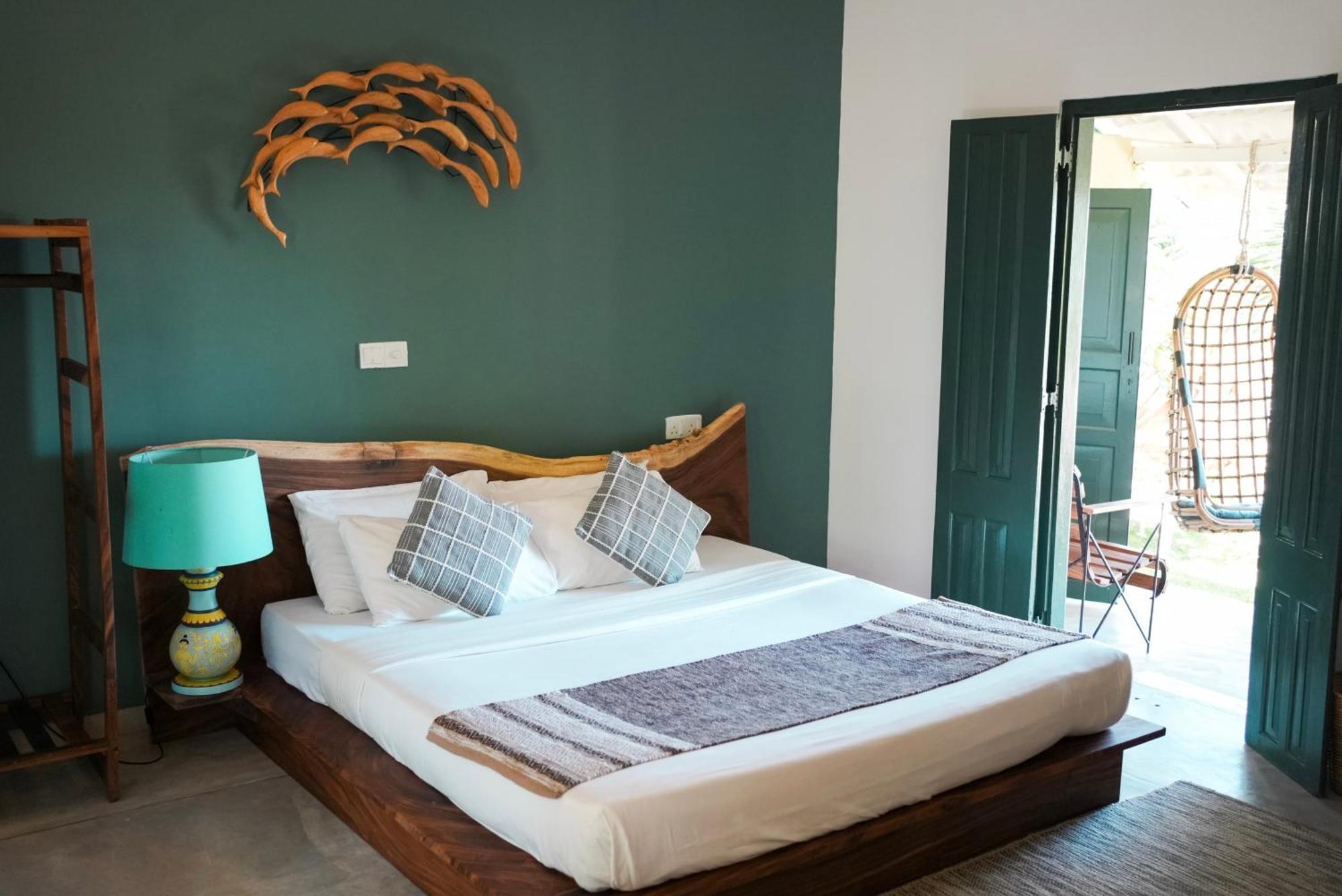 Hotel Hillcrest *